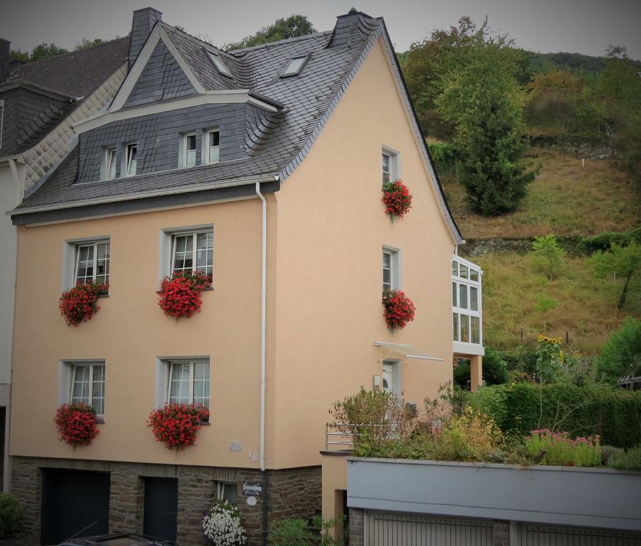 Ferienwohnung Haus Bleser Cochem Bagian luar foto